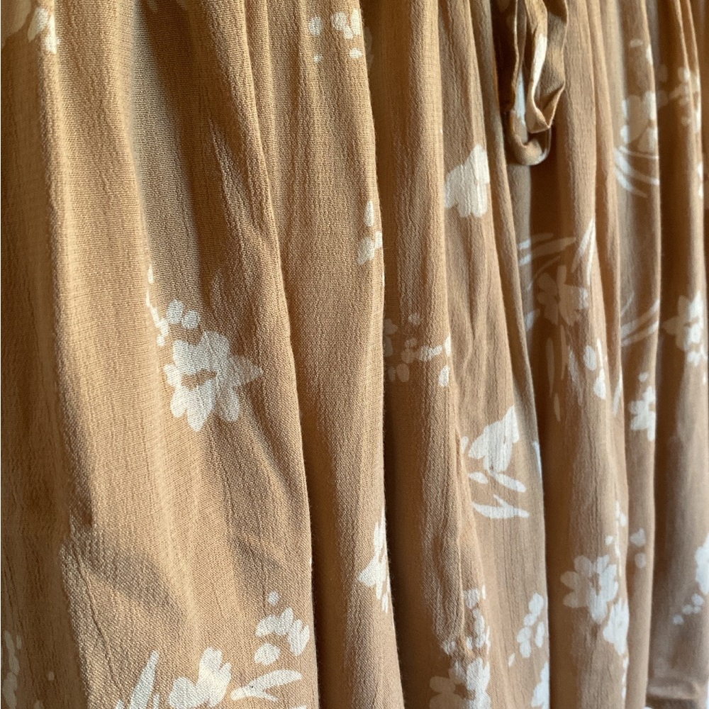 4/15$ Lulus Amuse Society Beige Floral Mini Skirt - Picture 8 of 12